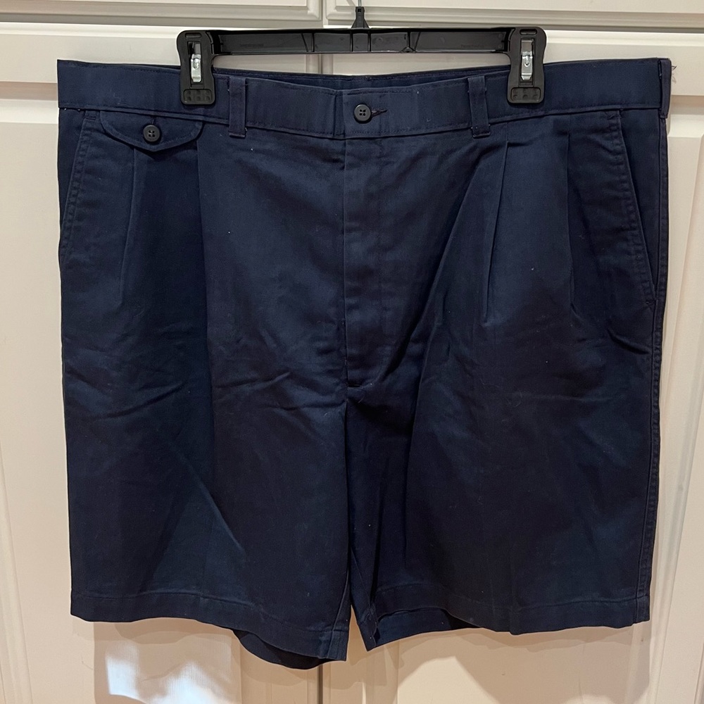 Haggar Casuals Men’s Navy Shorts Size 40